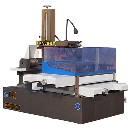 ����˿���и����