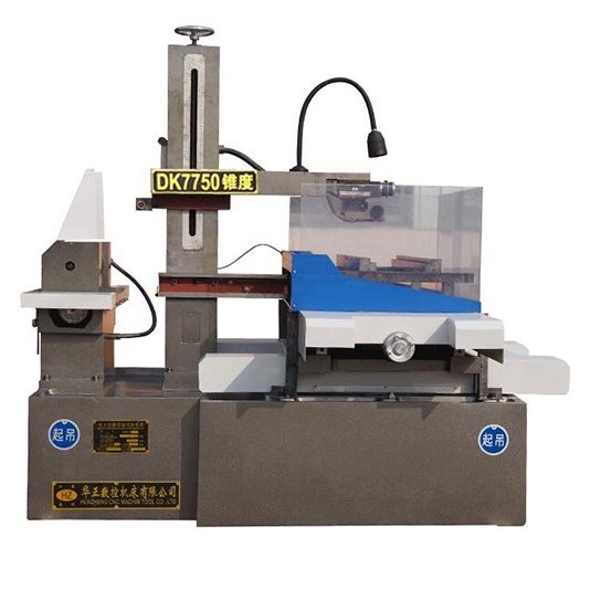 ����˿���и����